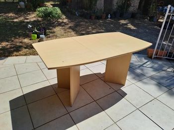 Table avec 3 rallonges