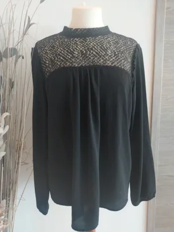 Blouse dentelle noire Promod 38