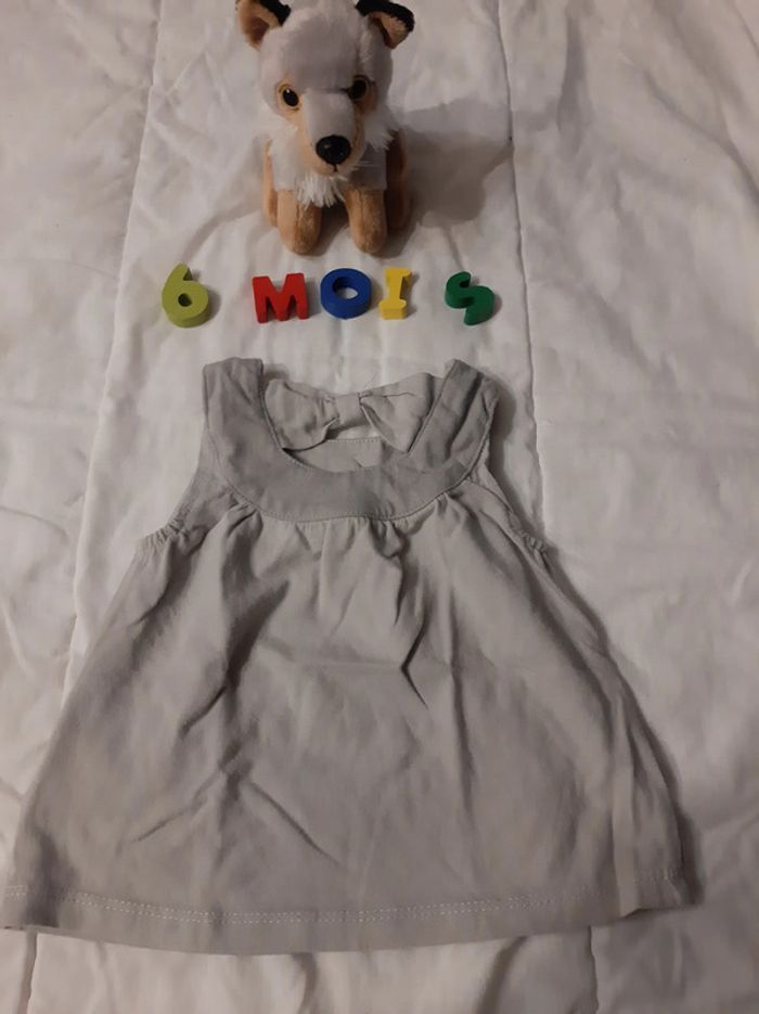 Short gris fin Kiabi et haut gris Vertbaudet - photo numéro 7