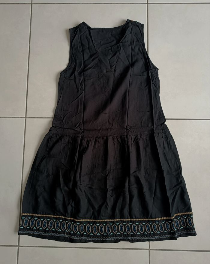 Robe Taille 40 - photo numéro 3