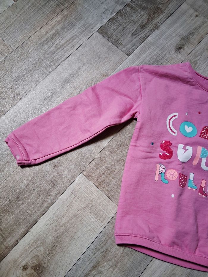 Sweat fille rose 6 ans - photo numéro 3