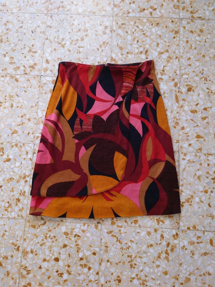 Jupe vintage lainage fait main taille 36