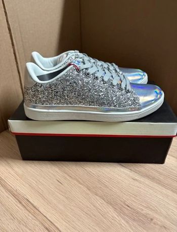 basket femme Teddy Smith taille 38 neuves