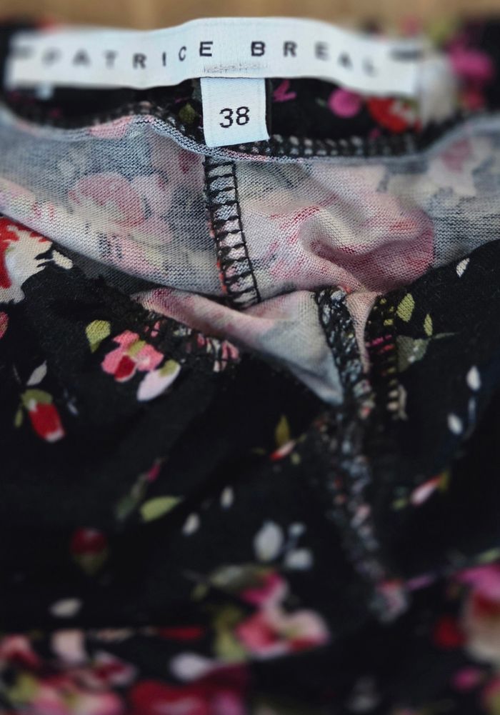 Robe Patrice Bréal Made in France 🌸 – fleurie noire et rose – coupe fluide – excellent état - photo numéro 9