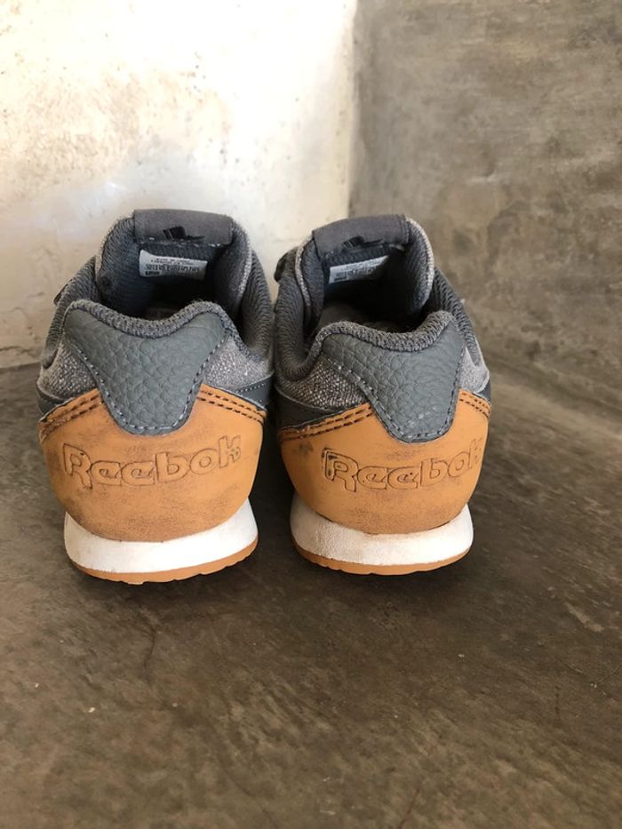 Baskets grise Reebok 30 - photo numéro 5