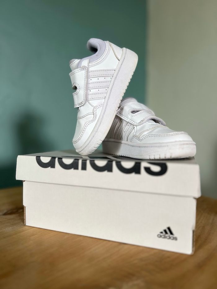 Adidas 🤍 Hoops 3.0 CF I – Pointure 24