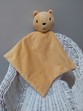 Bebe douceur - doudou tigre jaune