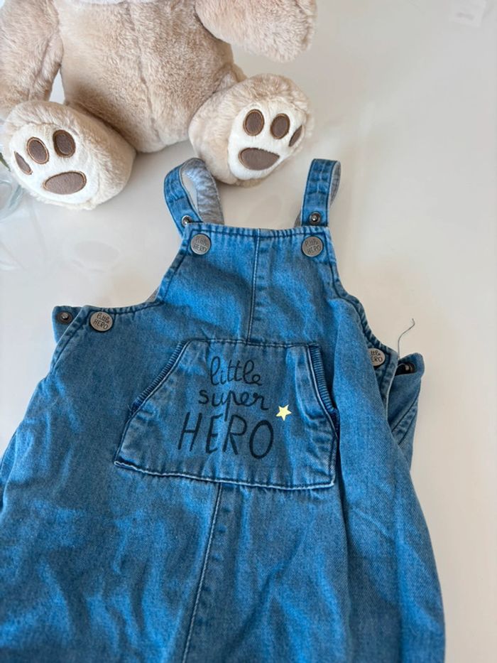 Salopette en jeans 6 mois - photo numéro 2