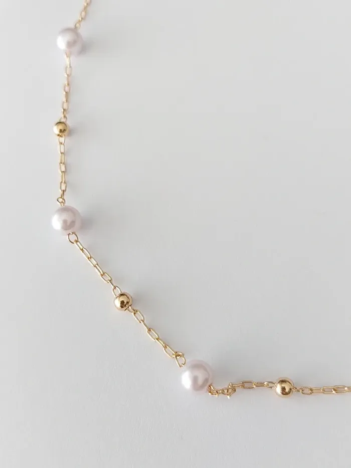 Collier perles blanches nacrées  - acier inoxydable  - tendance bohème 🌊 - photo numéro 3