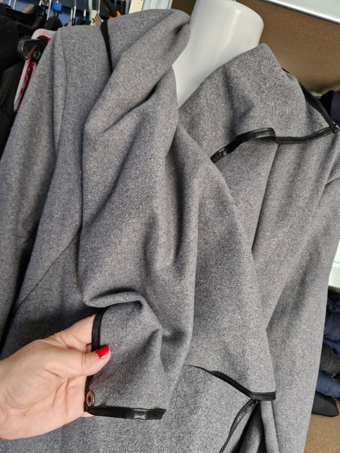 Magnifique veste drapée croisé déco zip - photo numéro 7