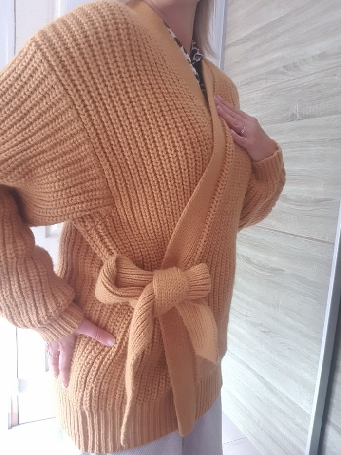 Superbe cardigan taille 40 Zara - photo numéro 4