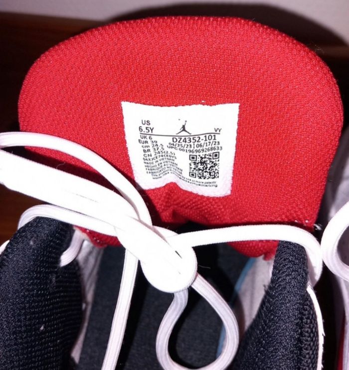 Baskets Jordan Max Aura 5 - photo numéro 3