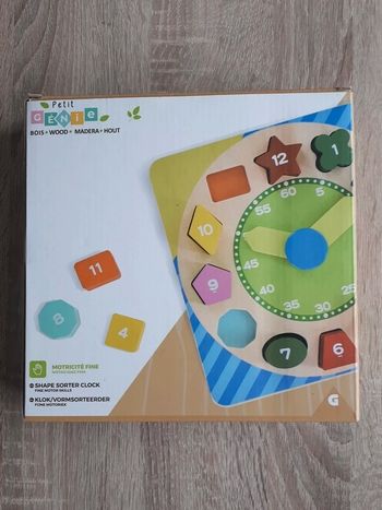 horloge d'apprentissage éducative en bois et fomes à encastrer