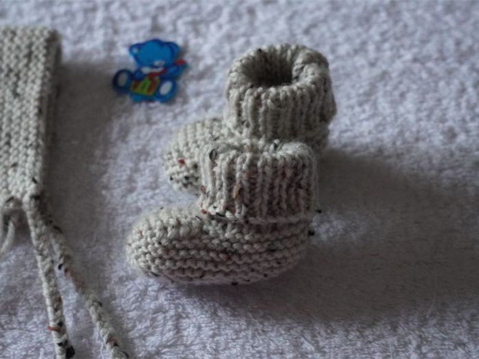 Ensemble écru chiné neuf Naissance : Bonnet lutin + chaussons - photo numéro 4