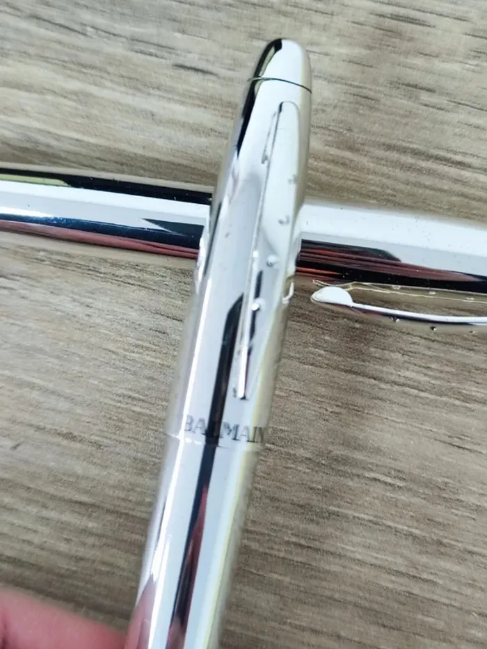 Lot de 2 Stylo bille Balmain, encre à changer, bon état - photo numéro 4