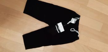 Pantalon et chaussette neuf