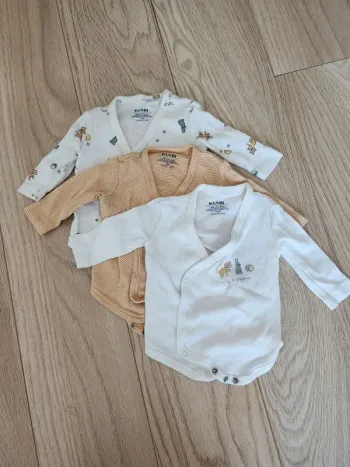 Lot de 3 bodies Kiabi 1 mois