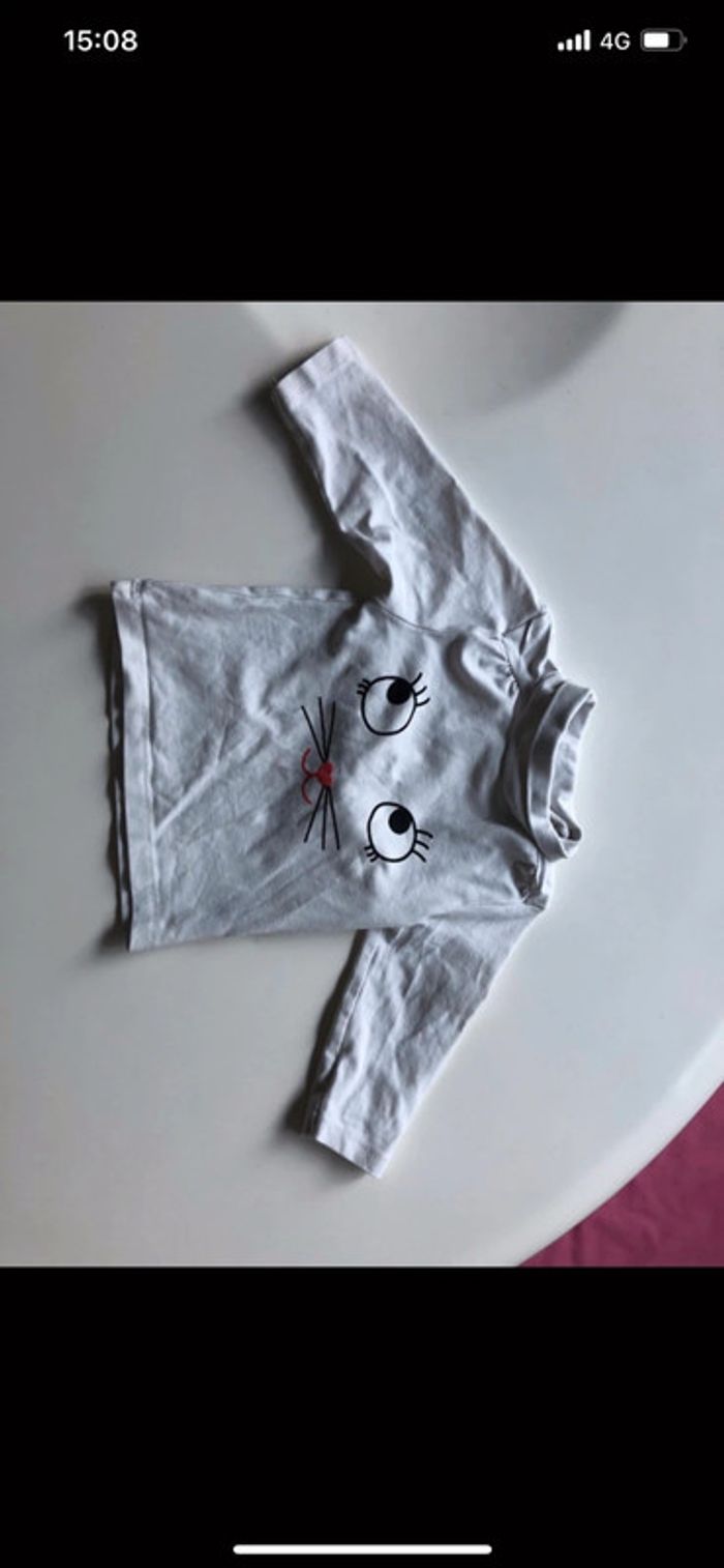 Tee shirt col roulé et tête chat