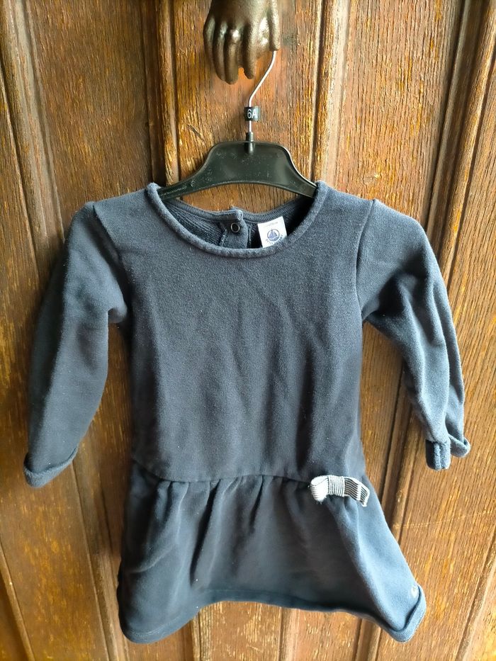 Très jolie robe Petit bateau 2 ans