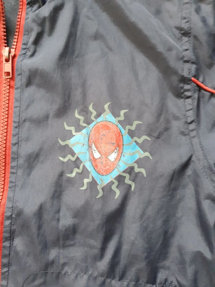 Blouson imperméable spiderman 6 ans V10 - photo numéro 4