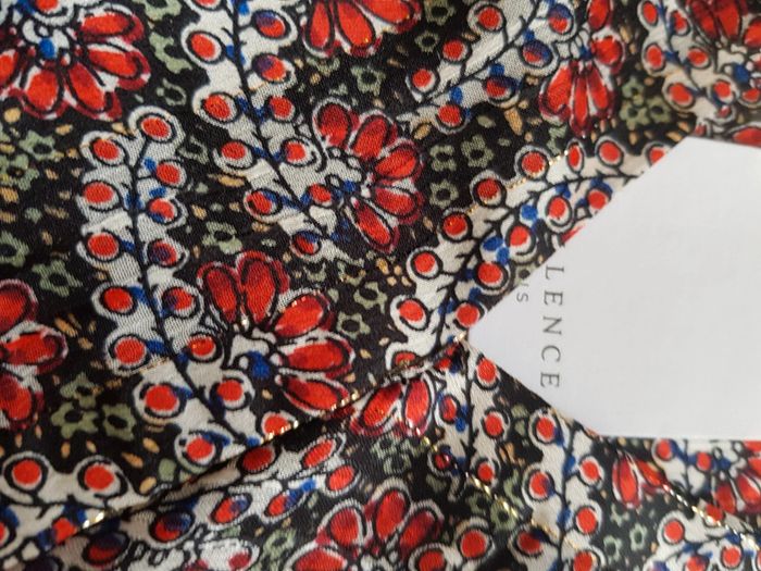 Blouse Opullence neuve M - photo numéro 5