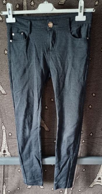 Pantalon gris taille 34-36