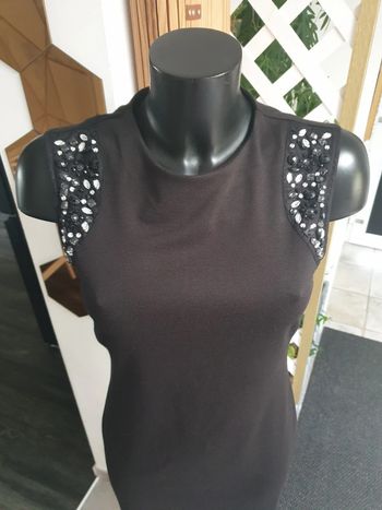 Yessica robe longue noir taille M