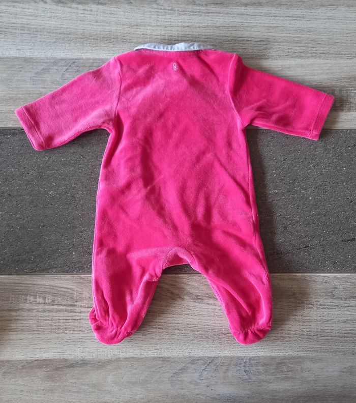 Pyjama 1 mois - photo numéro 2