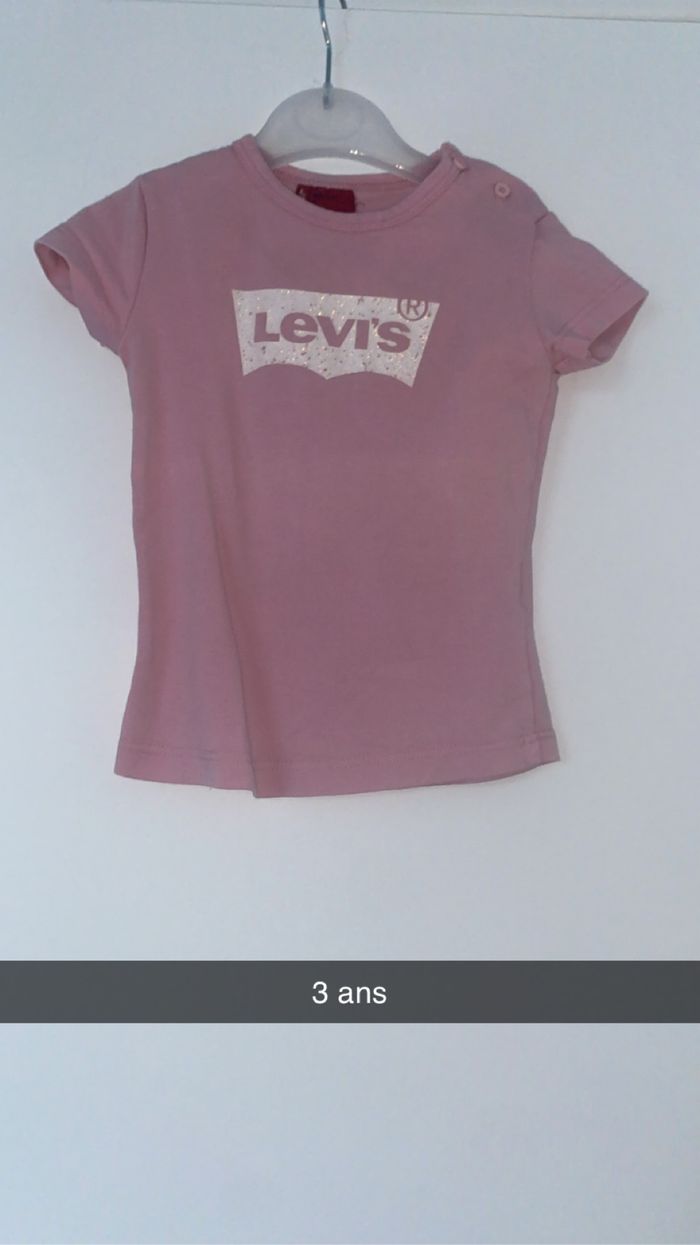 TEE shirt