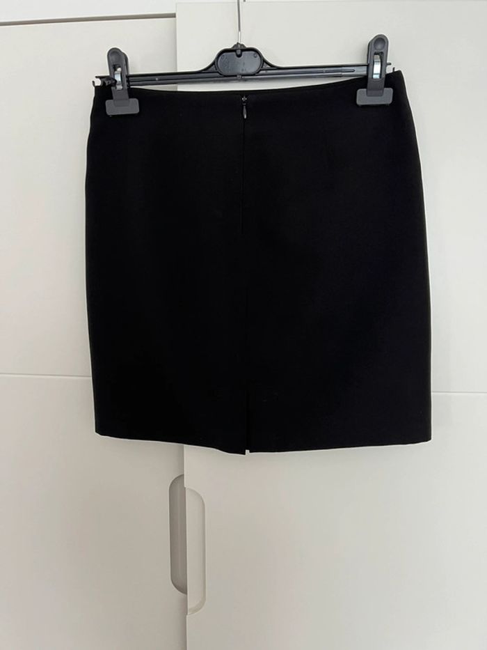 Jupe classique courte noire - photo numéro 2