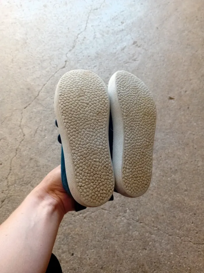 Chaussure mi saison pointure 29 - photo numéro 2