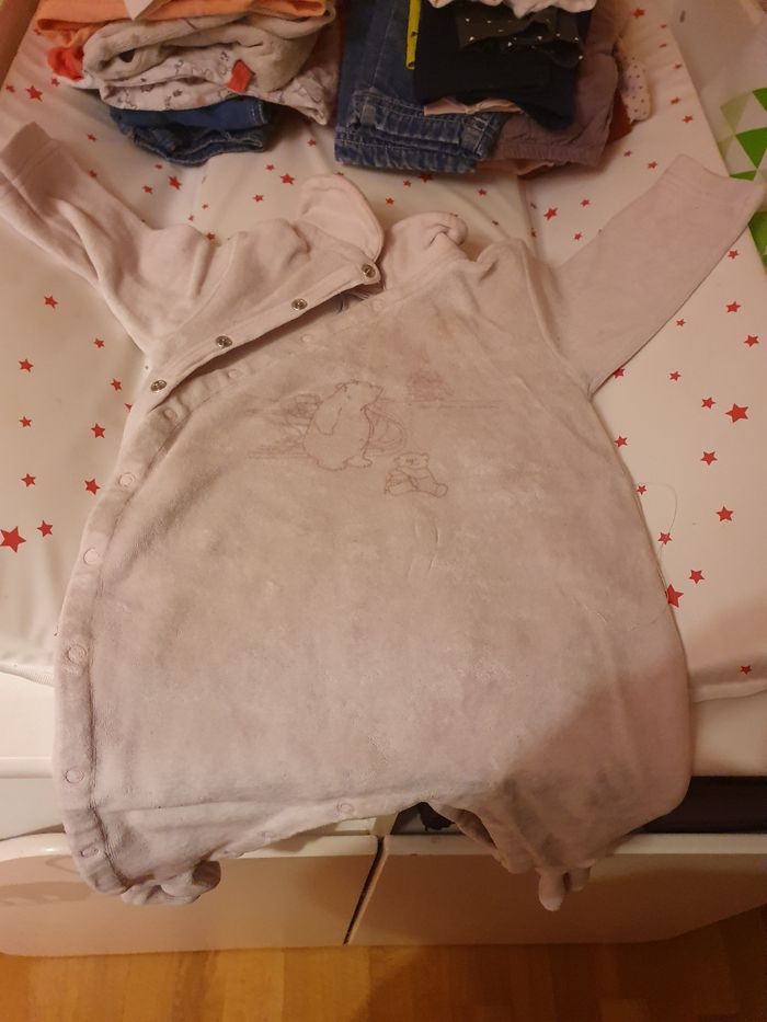 Lot vêtements 6 mois - photo numéro 9