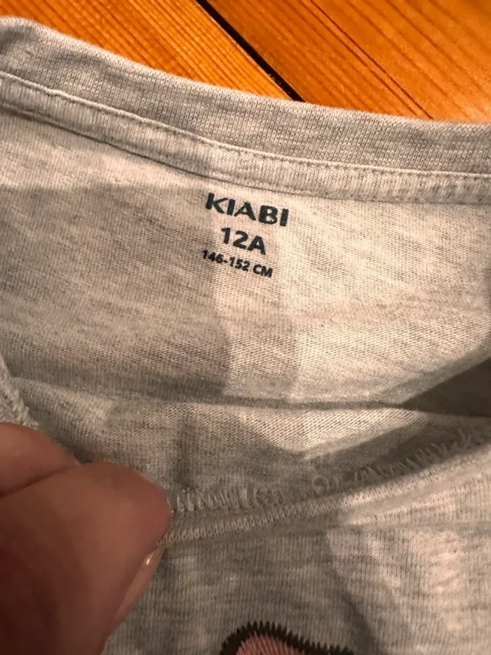 TEE shirt Kiabi fleur 12a - photo numéro 3