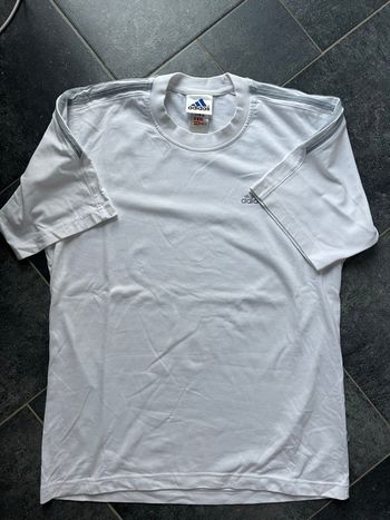 T shirt adidas 
