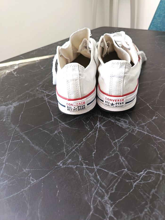 Paire de converse 37 - photo numéro 4
