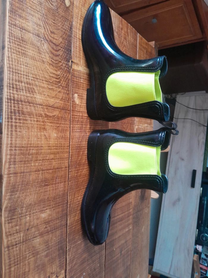 bottines pluie noir et jaune Silky Toes taille 40 - photo numéro 4