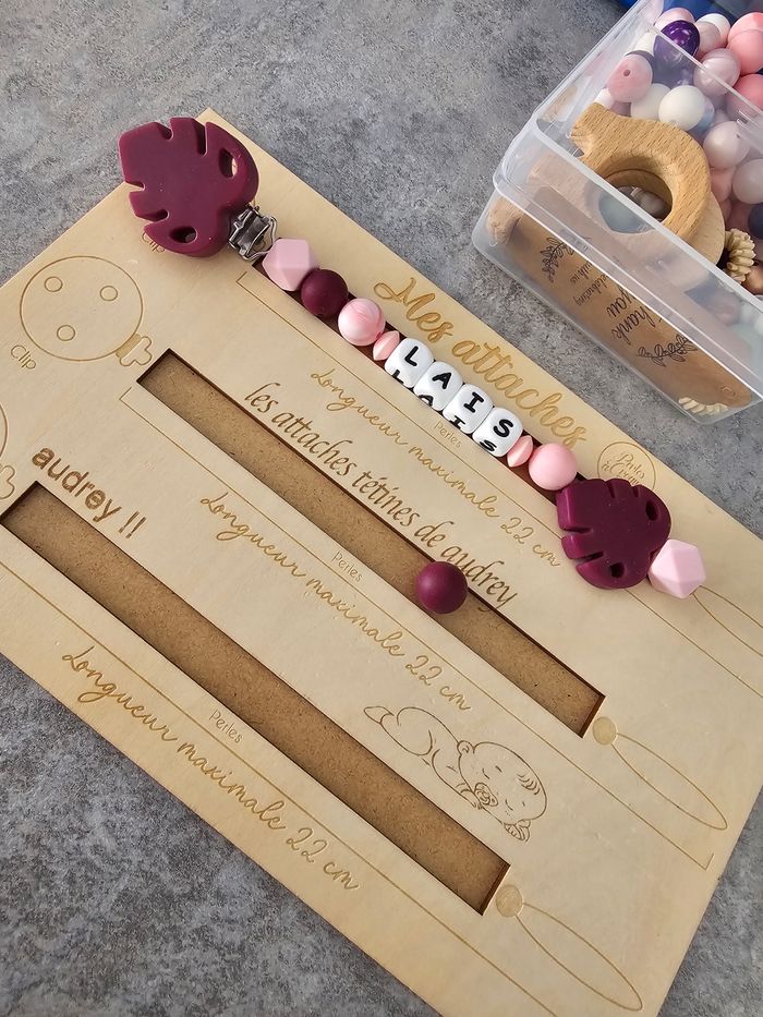 ATTACHES TETINES PERSONNALISÉ EN SILICONE - photo numéro 6
