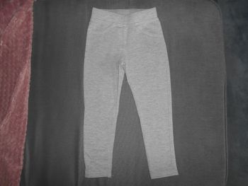 Pantalon, taille: 3/4 ans à 0,50 EURO