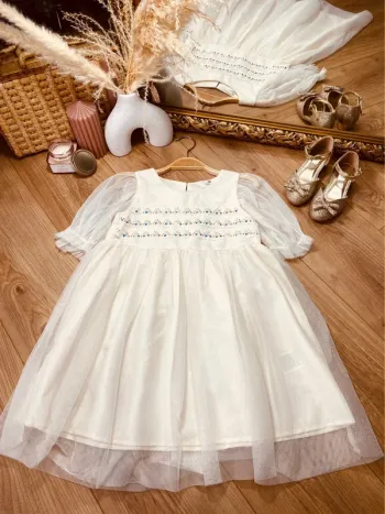 Taille 5-6 ans robe manches 3/4 fille H&M crème ivoire * sequins et tulle * 🩷