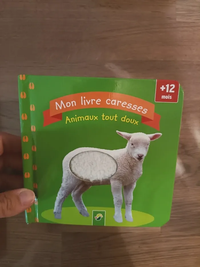 Mon livre caresses animaux tout doux