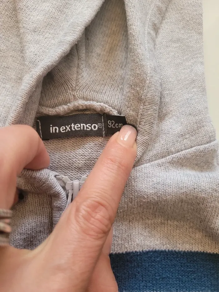 Gilet zippé taille 2/3 ans - photo numéro 2