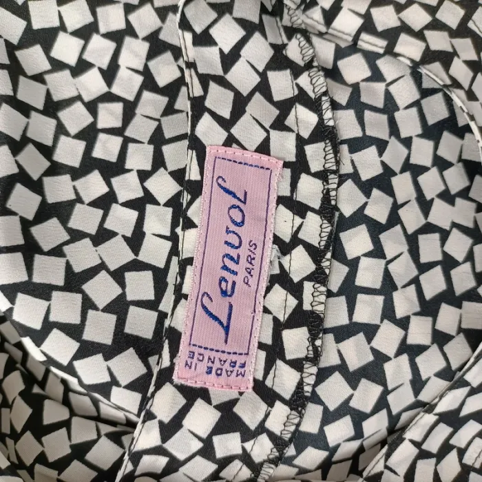 Blouse noir et blanc à carrés vintage old school Lenvol Paris made in france L/42 estimé A330 - photo numéro 8