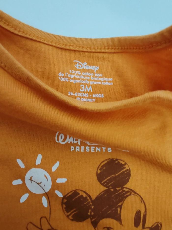 Tee shirt Mickey 3 mois - photo numéro 3