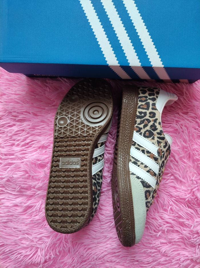 Basket Adidas samba leopard taille 38 - photo numéro 4