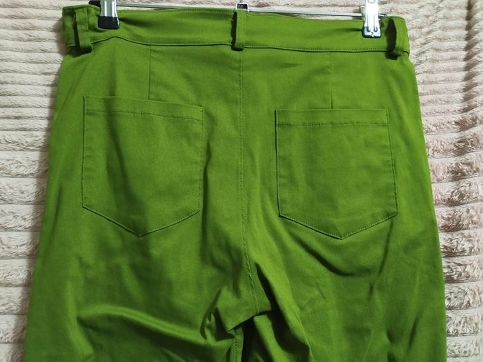 Jean vert - photo numéro 4