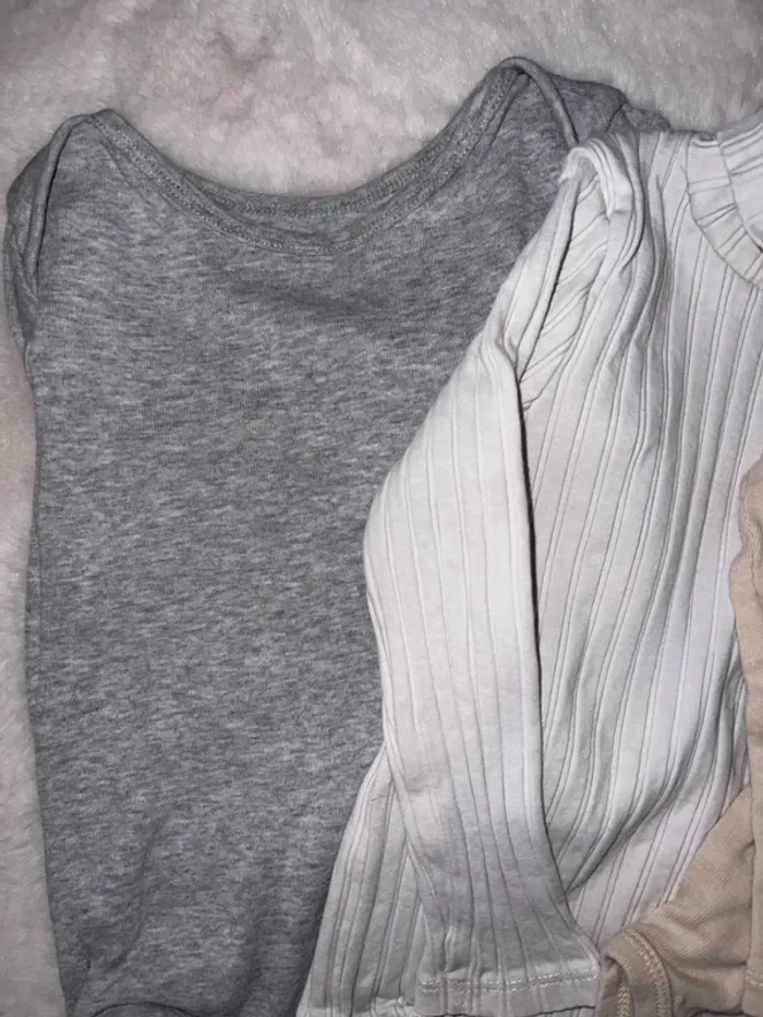 Lot 3 bodies ML - photo numéro 4