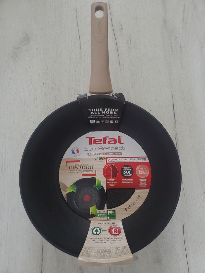 WOK TEFAL Eco Respect 28cm Tout Feux et Induction.