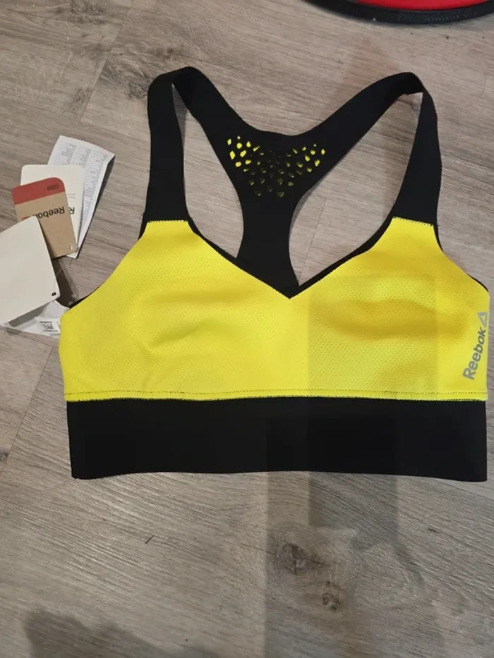 Brassière réversible Reebok taille XS - photo numéro 5