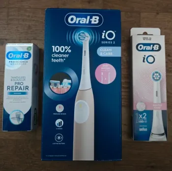 🌟 Brosse a dent electrique oral B iO série 2 beige + 2 brossettes + dentifrice 🌟
