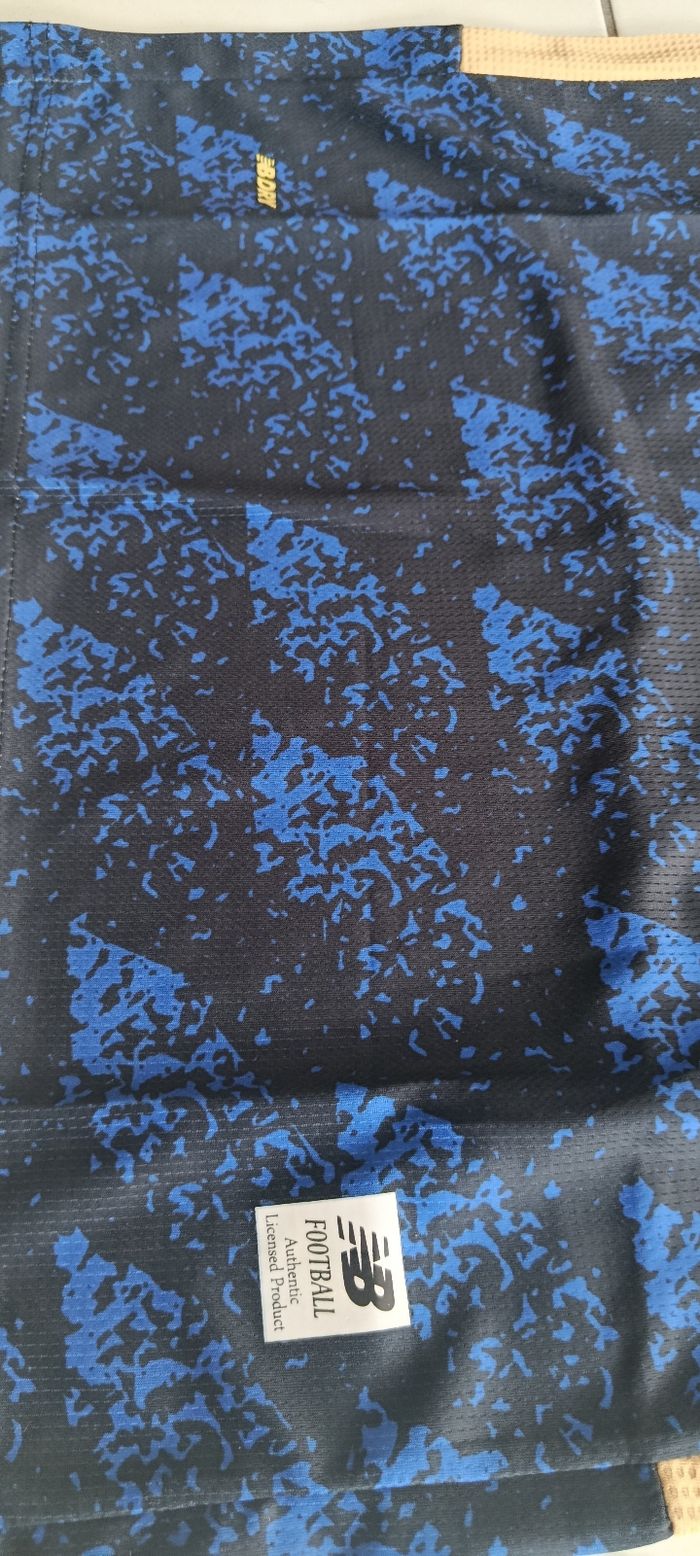 2 maillots losc taille L et S neuf - photo numéro 4